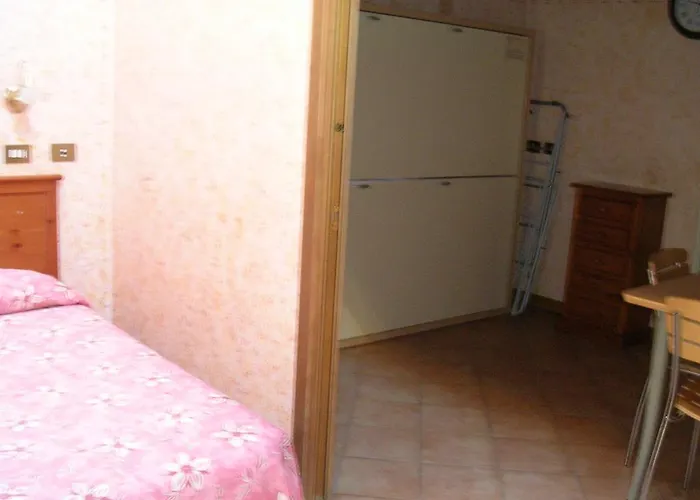 ファームステイ La Casina *